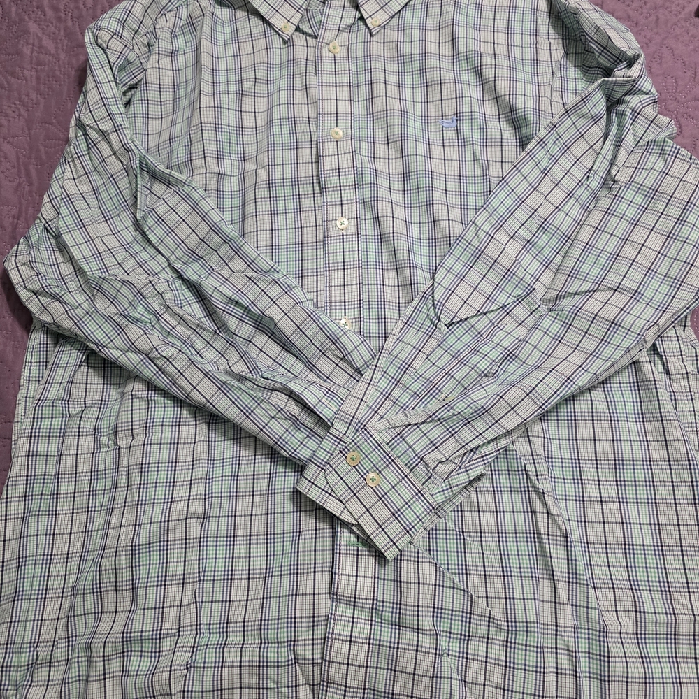 Southern Marsh Men's Light Blue and Green Plaid Button-Down Shirt